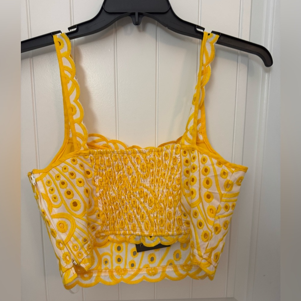 Main Strip Yellow and White Patterned Crop Top and skirt medium. NWT - Picture 7 of 9